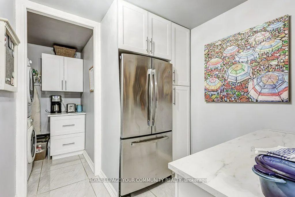 Photo 6 of Unit 507, 80 Inverlochy Boulevard, Markham, Royal Orchard — HOMEH
