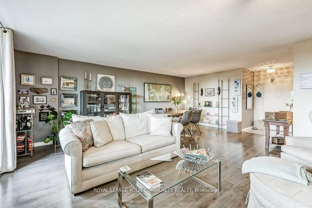 Photo 13 of Unit 507, 80 Inverlochy Boulevard, Markham, Royal Orchard — HOMEH