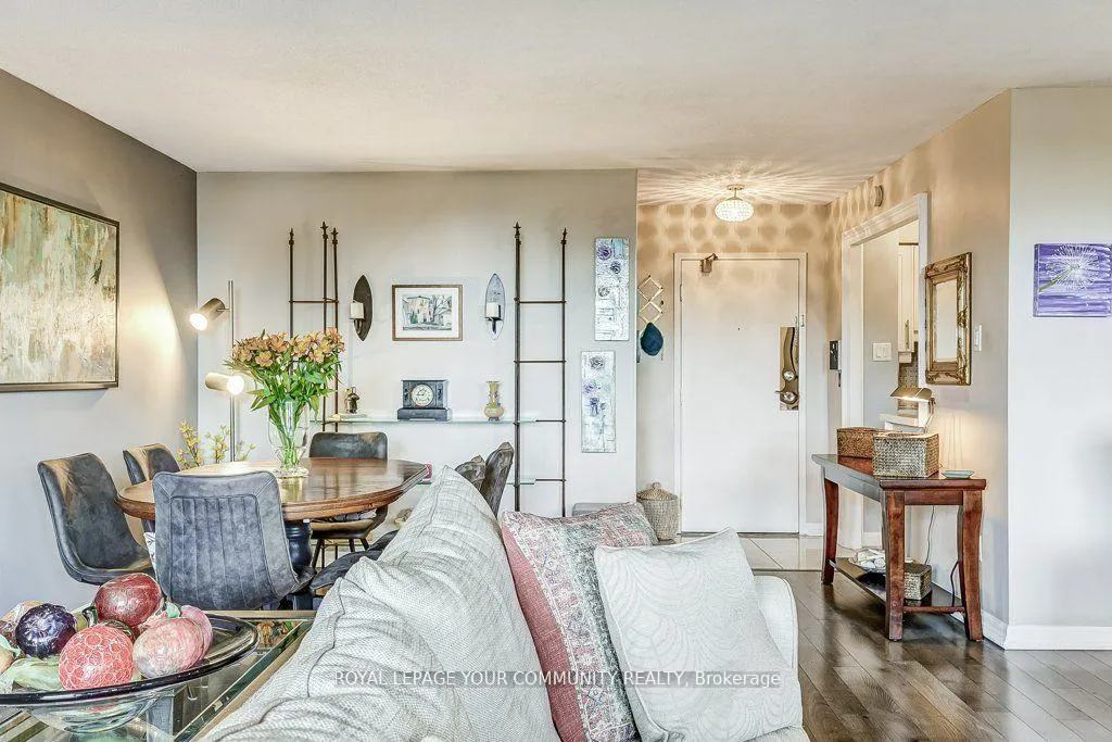 Photo 14 of Unit 507, 80 Inverlochy Boulevard, Markham, Royal Orchard — HOMEH