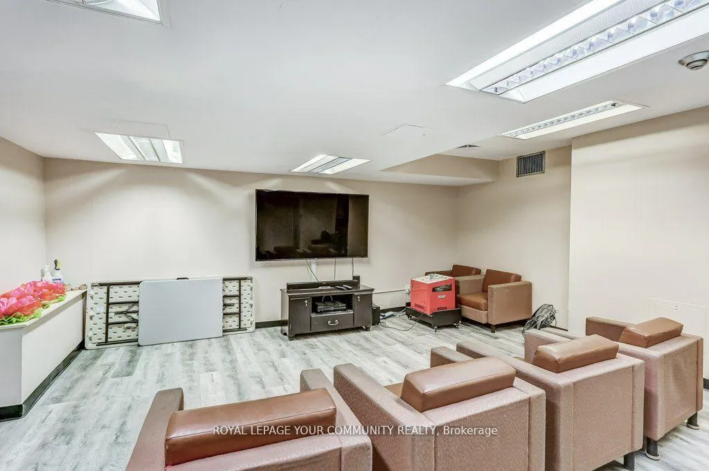 Photo 35 of Unit 507, 80 Inverlochy Boulevard, Markham, Royal Orchard — HOMEH