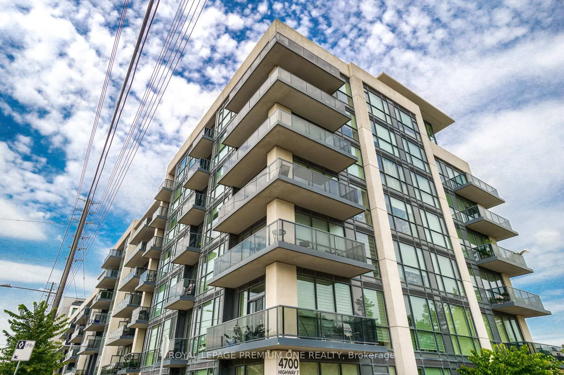 Photo 1 of Unit 107, 4700 Highway 7, Vaughan, East Woodbridge — HOMEH