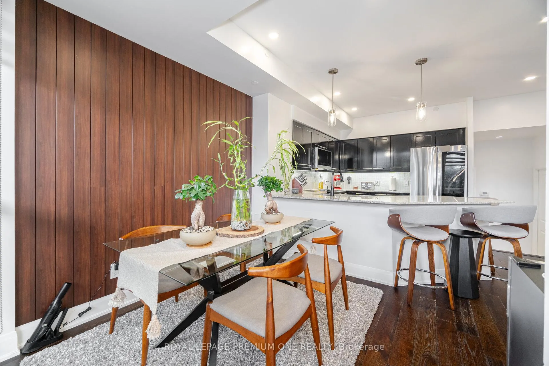 Photo 17 of Unit 107, 4700 Highway 7, Vaughan, East Woodbridge — HOMEH
