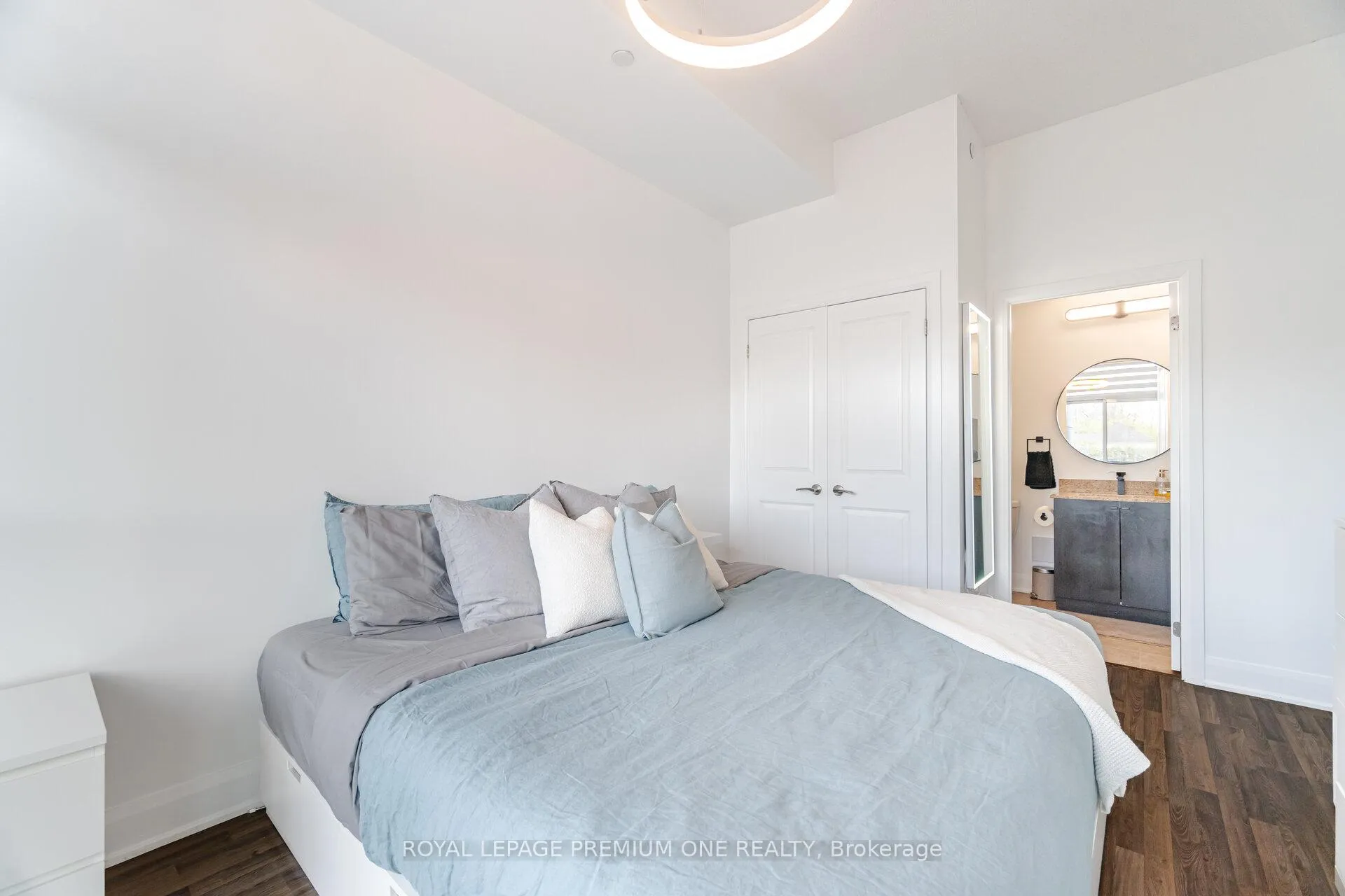 Photo 29 of Unit 107, 4700 Highway 7, Vaughan, East Woodbridge — HOMEH