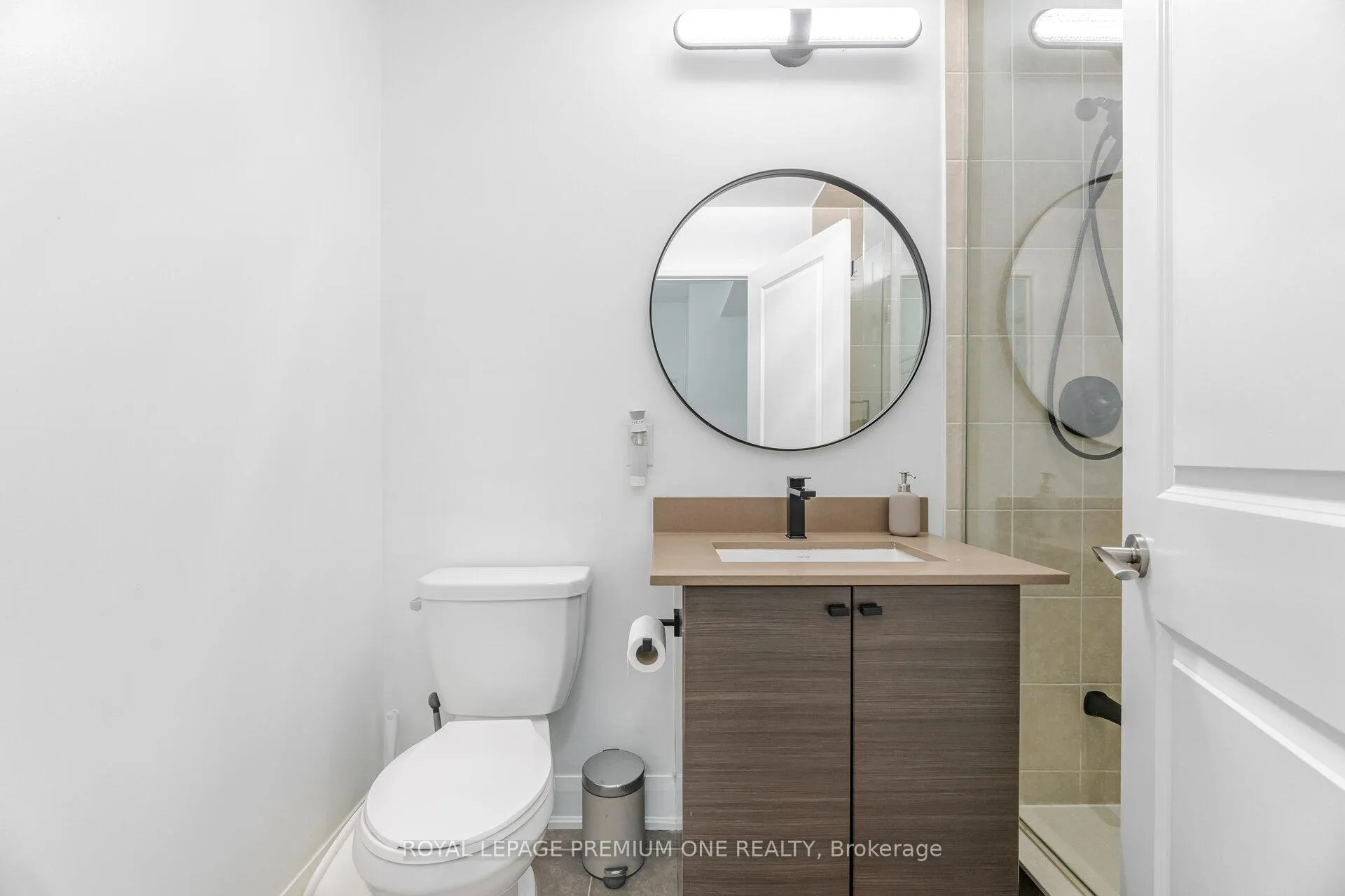 Photo 38 of Unit 107, 4700 Highway 7, Vaughan, East Woodbridge — HOMEH