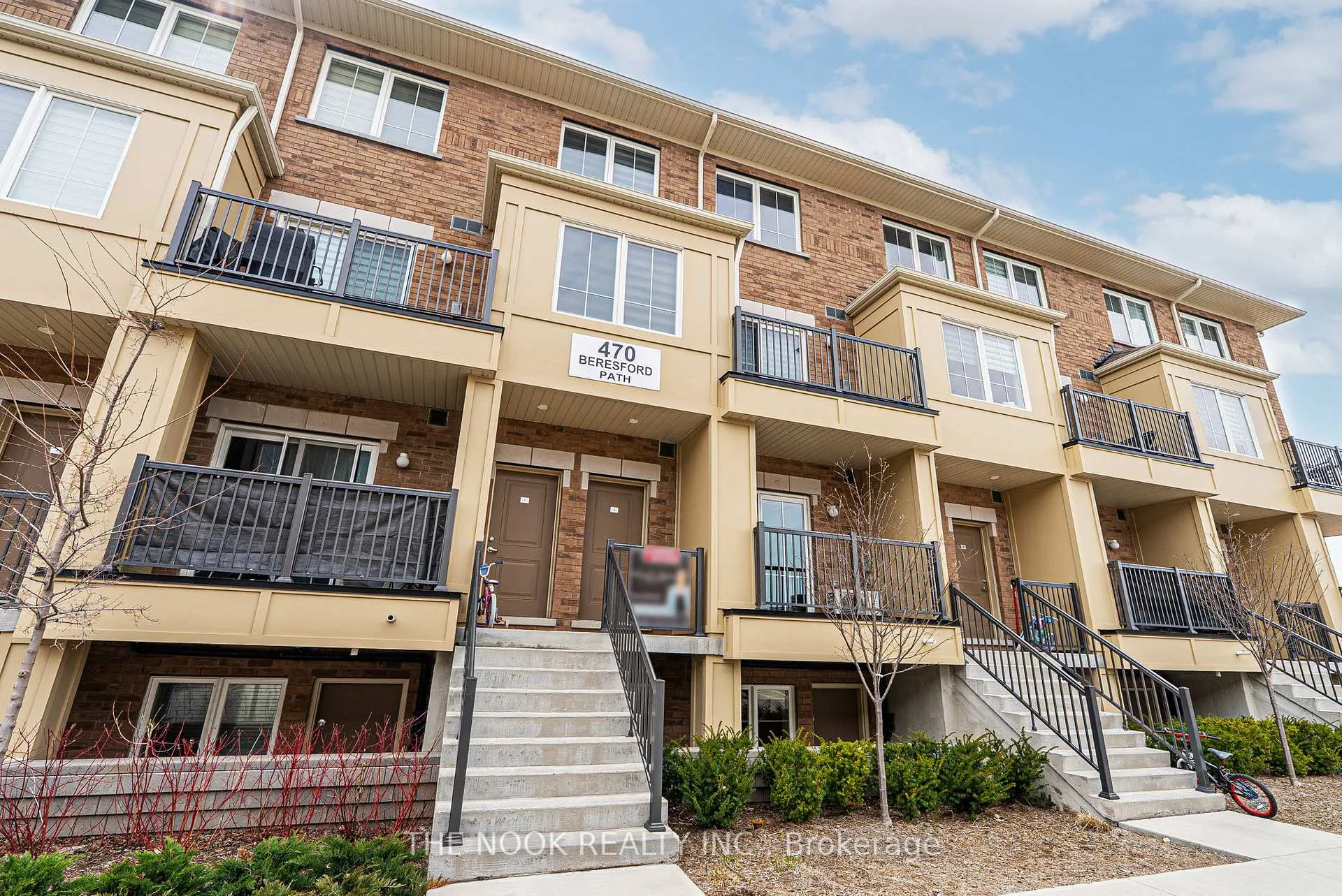 Photo 1 of Unit 6, 470 Beresford Path, Oshawa, Central — HOMEH
