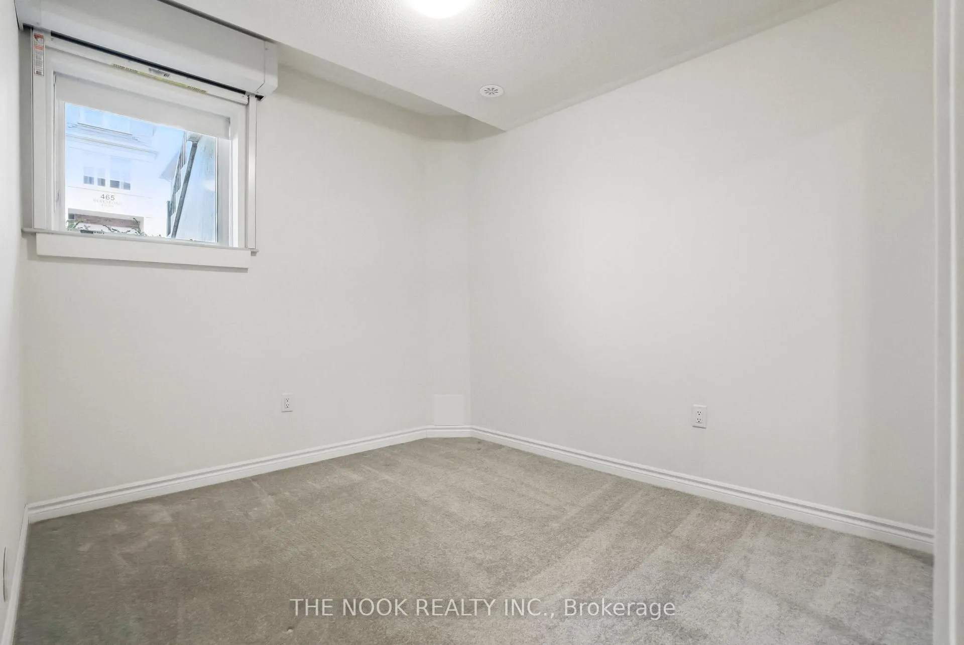 Photo 18 of Unit 6, 470 Beresford Path, Oshawa, Central — HOMEH