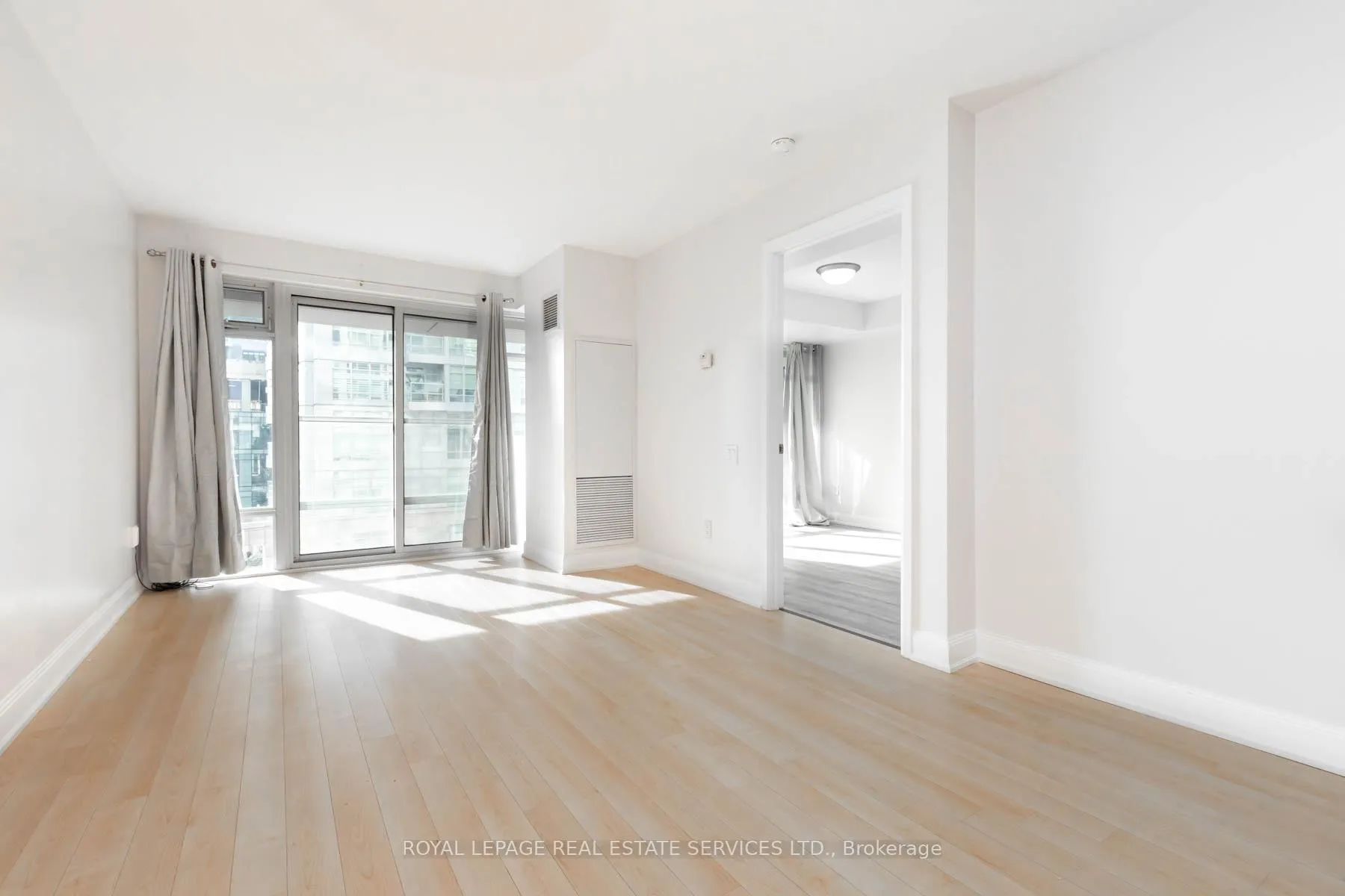 Photo 12 of Unit 604, 2191 Yonge Street, Toronto, Mount Pleasant West — HOMEH