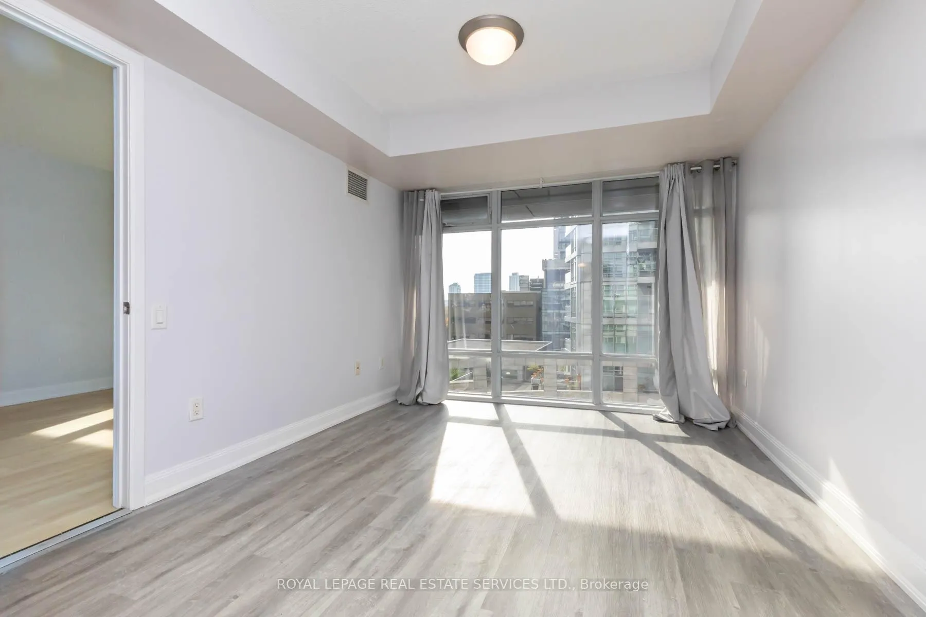Photo 15 of Unit 604, 2191 Yonge Street, Toronto, Mount Pleasant West — HOMEH