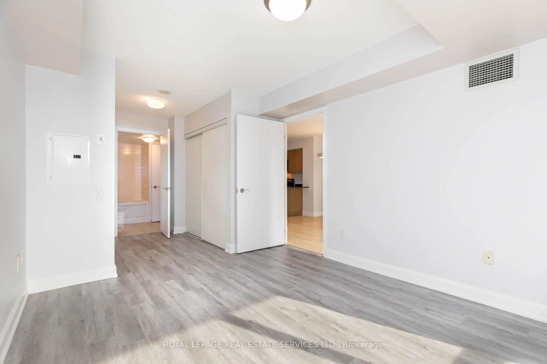 Photo 18 of Unit 604, 2191 Yonge Street, Toronto, Mount Pleasant West — HOMEH