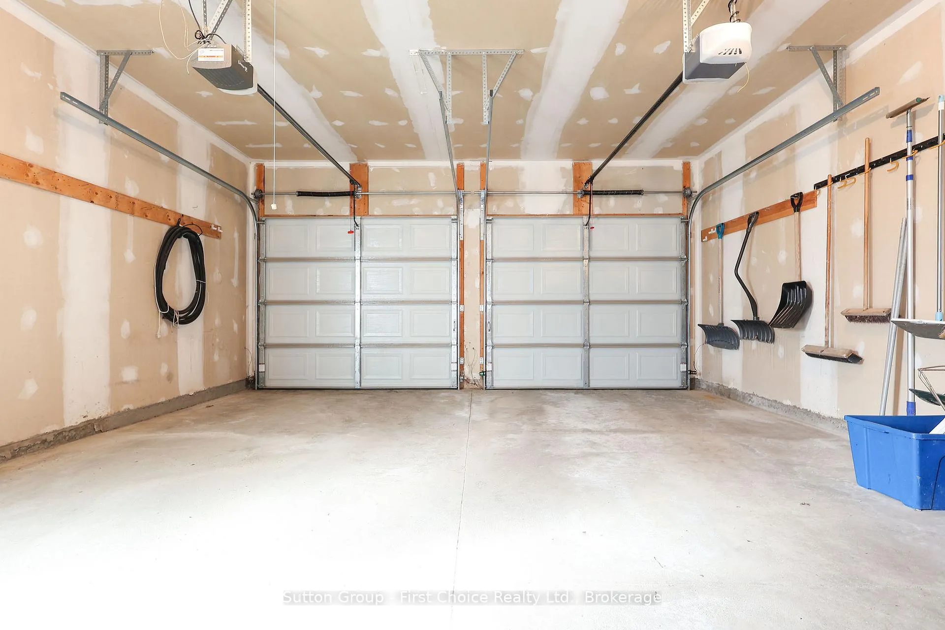 Photo 4 of Unit #23, 59 Eagle Drive, Stratford — HOMEH