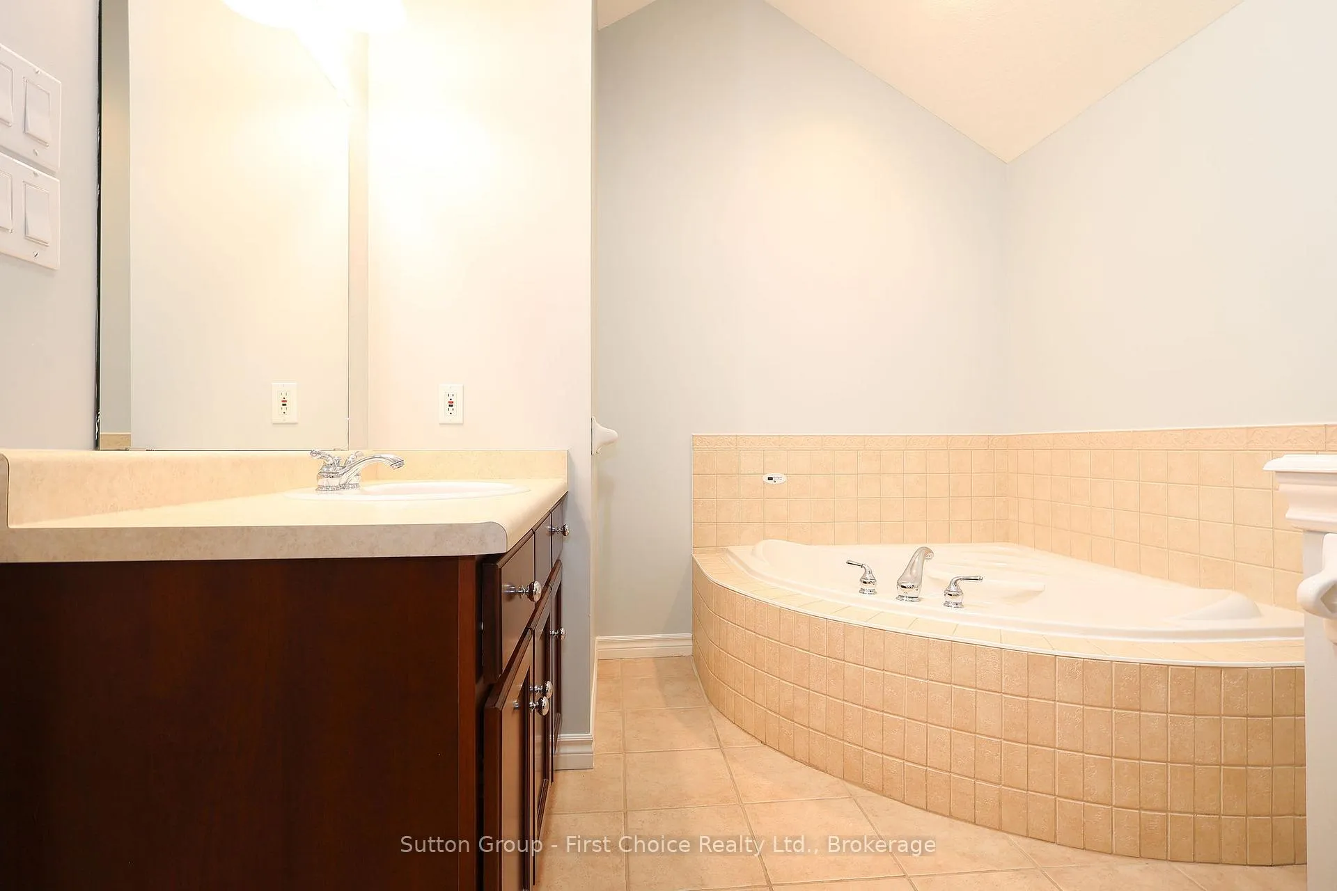 Photo 40 of Unit #23, 59 Eagle Drive, Stratford — HOMEH