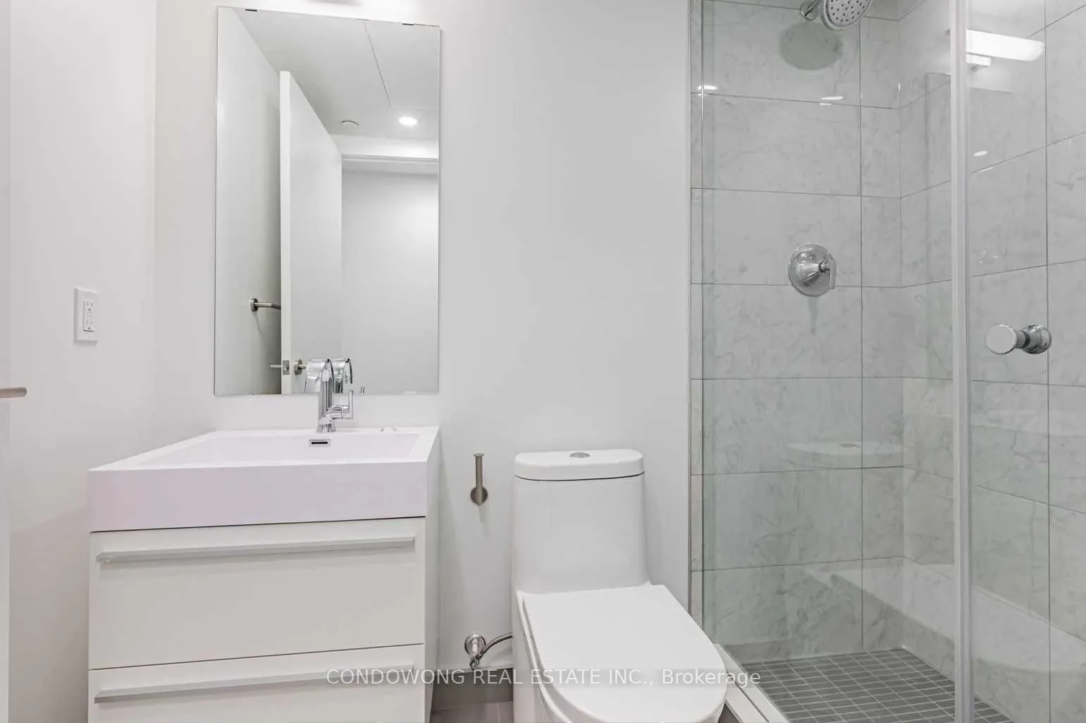 Photo 10 of Unit 4103, 39 Roehampton Avenue, Toronto, Mount Pleasant West — HOMEH