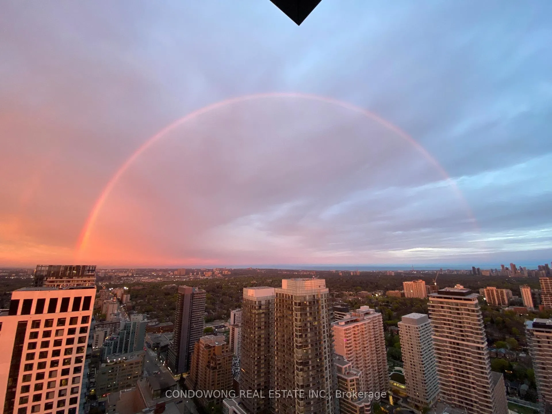 Photo 14 of Unit 4103, 39 Roehampton Avenue, Toronto, Mount Pleasant West — HOMEH