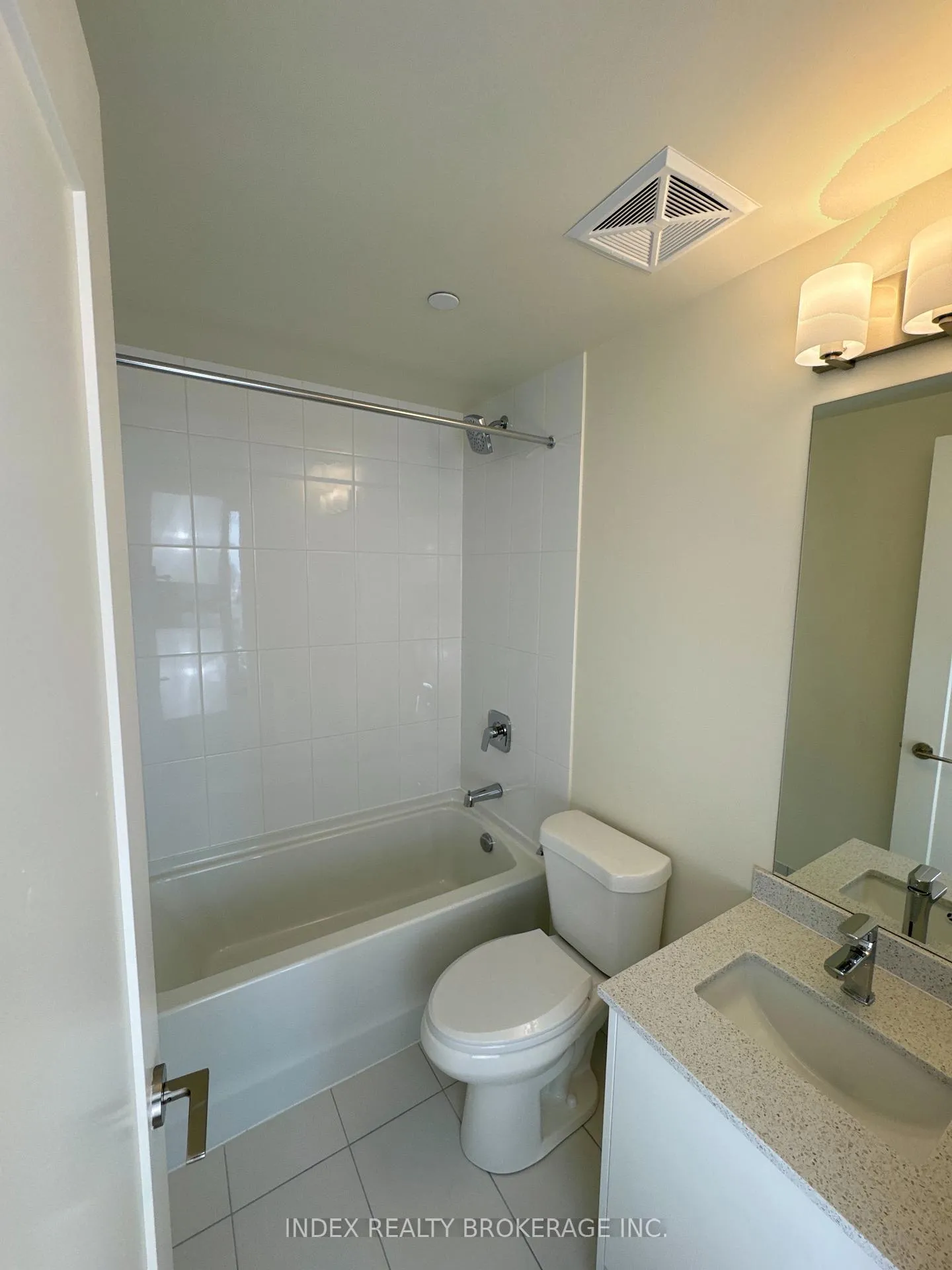 Photo 7 of Unit 2009, 8960 Jane Street, Vaughan, Vellore Village — HOMEH