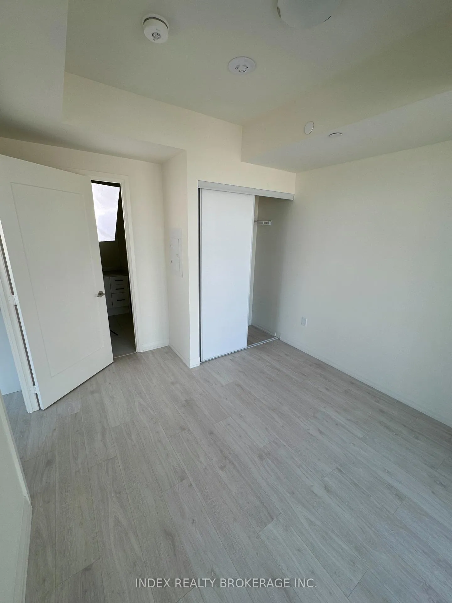 Photo 11 of Unit 2009, 8960 Jane Street, Vaughan, Vellore Village — HOMEH
