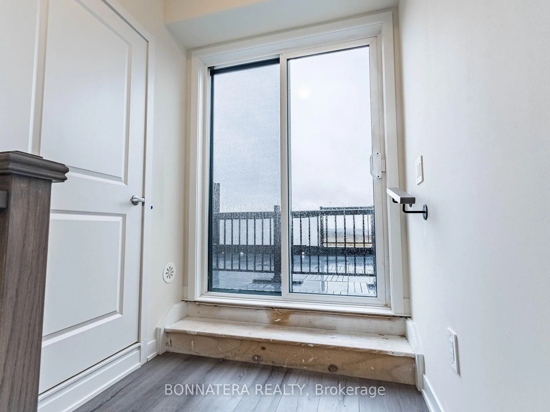 Photo 21 of Unit 303, 1695 Dersan Street, Pickering, Duffin Heights — HOMEH