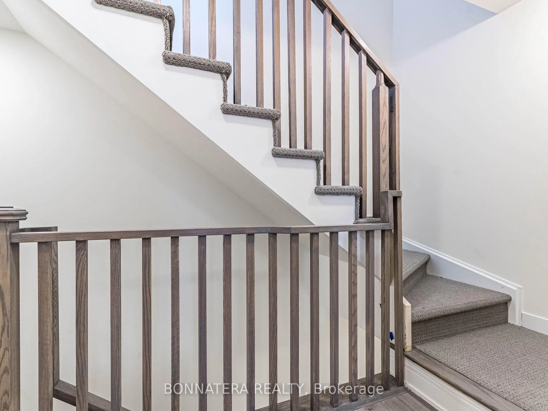 Photo 22 of Unit 303, 1695 Dersan Street, Pickering, Duffin Heights — HOMEH