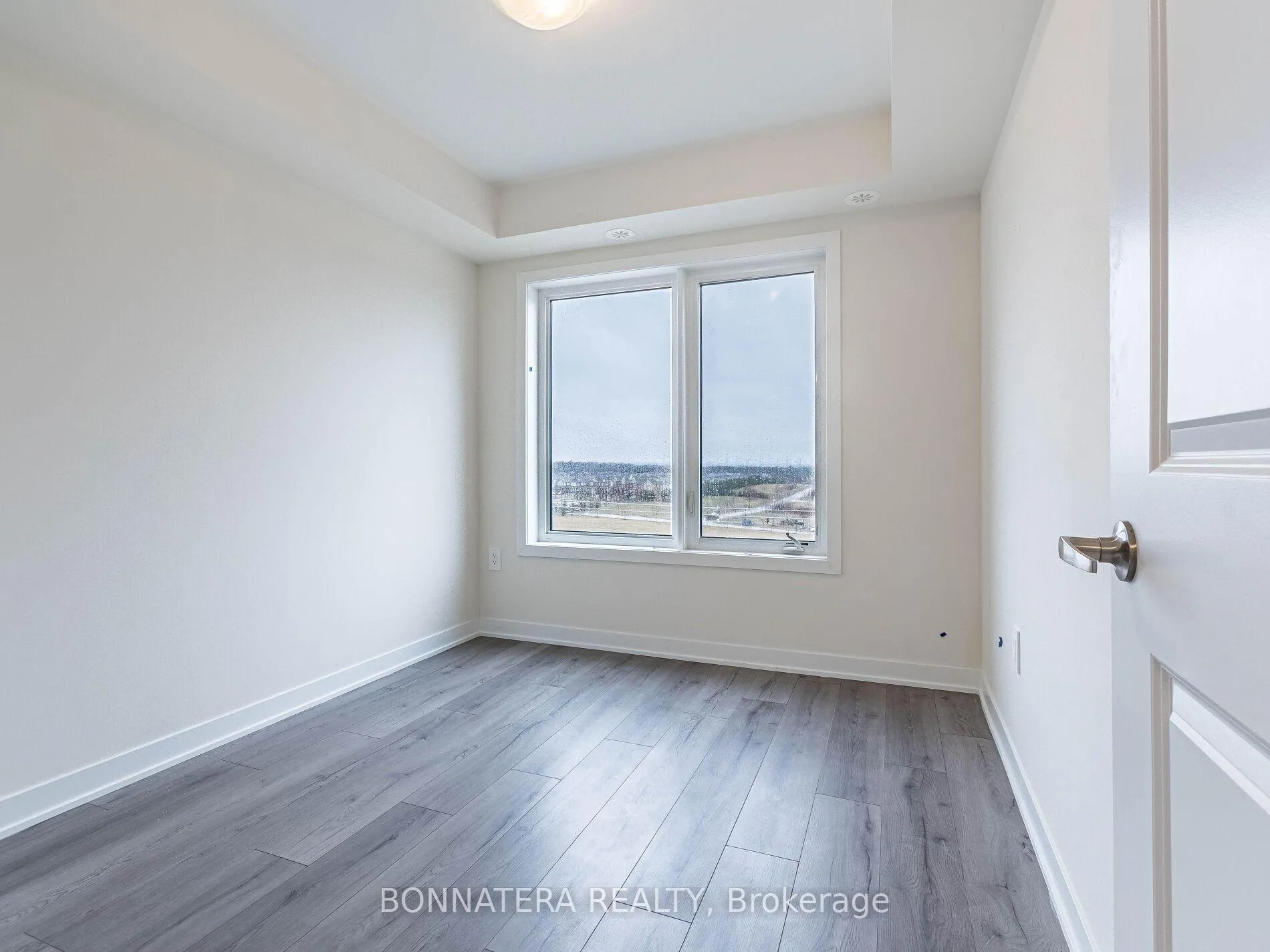 Photo 31 of Unit 303, 1695 Dersan Street, Pickering, Duffin Heights — HOMEH