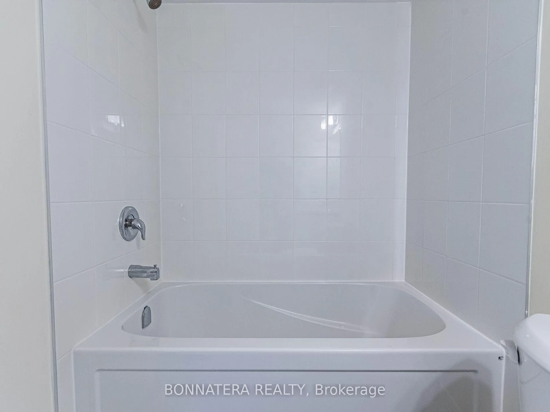 Photo 35 of Unit 303, 1695 Dersan Street, Pickering, Duffin Heights — HOMEH
