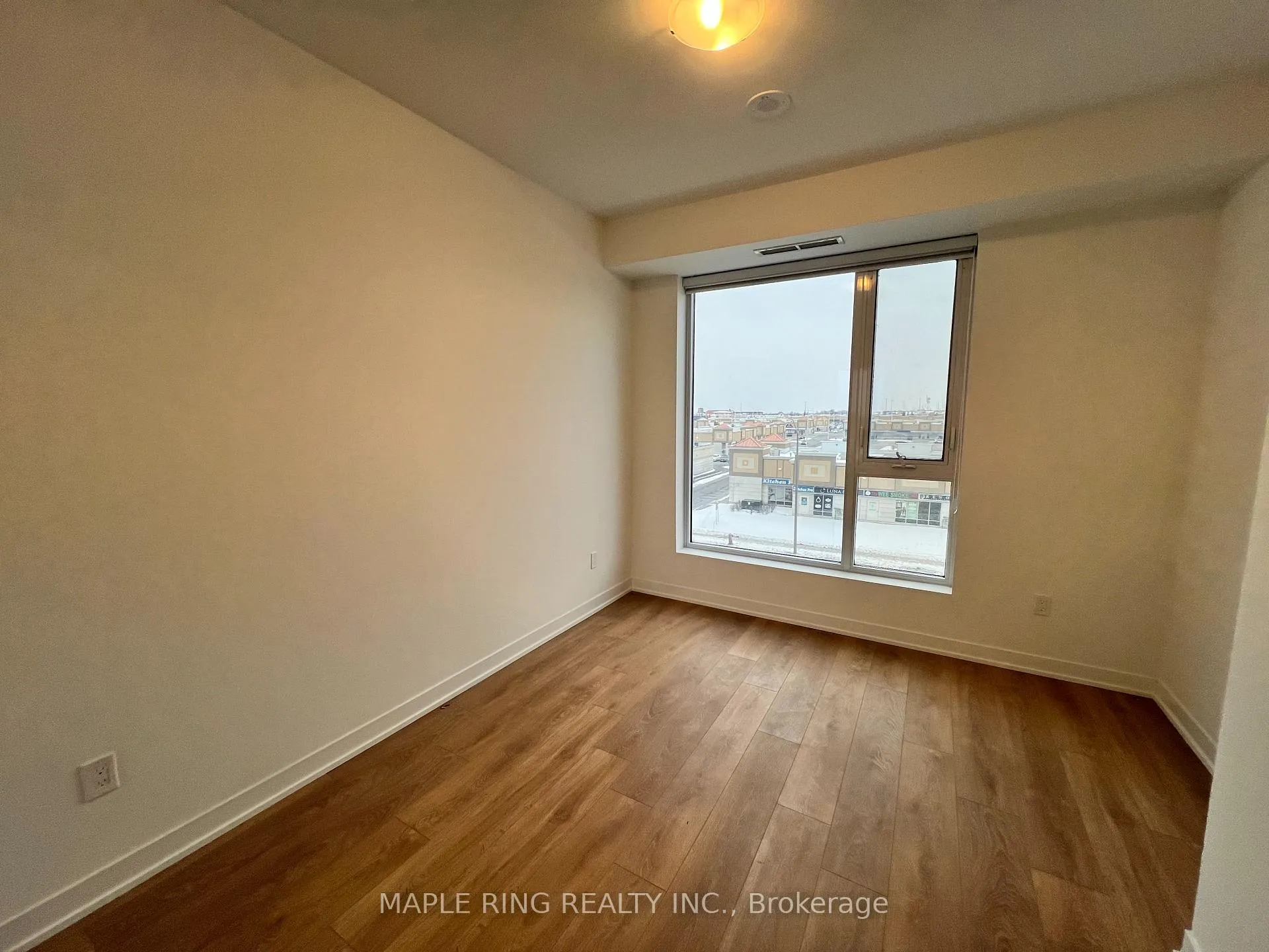 Front of Unit 430, 498 Caldari Road