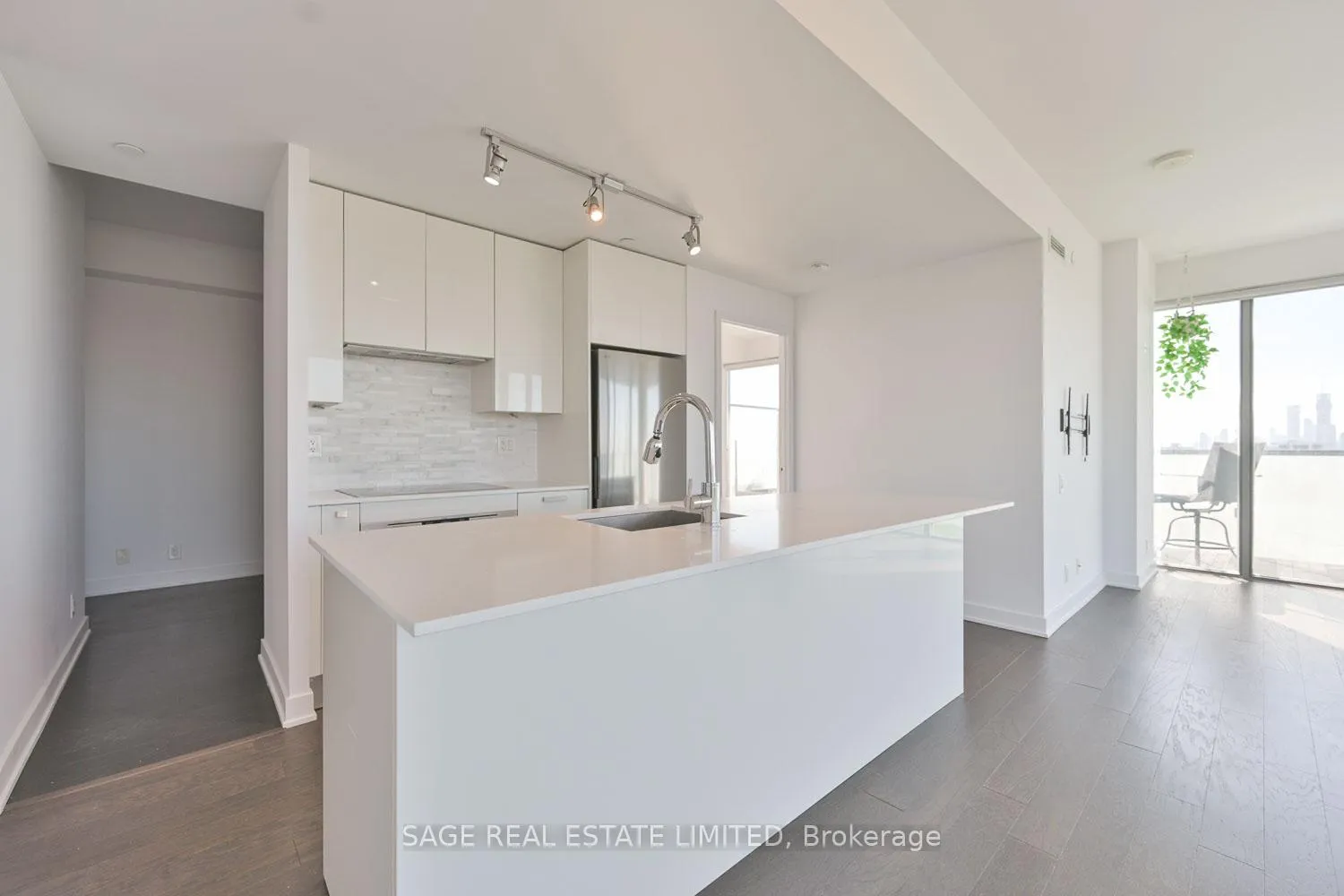 Photo 6 of Unit LPh02, 1815 Yonge Street, Toronto, Mount Pleasant West — HOMEH