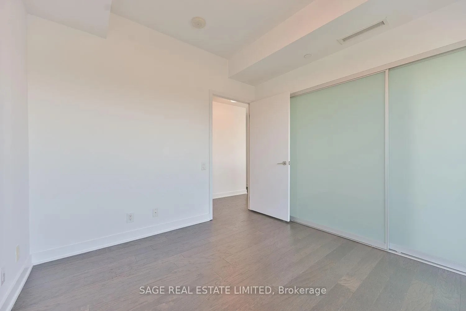 Photo 17 of Unit LPh02, 1815 Yonge Street, Toronto, Mount Pleasant West — HOMEH
