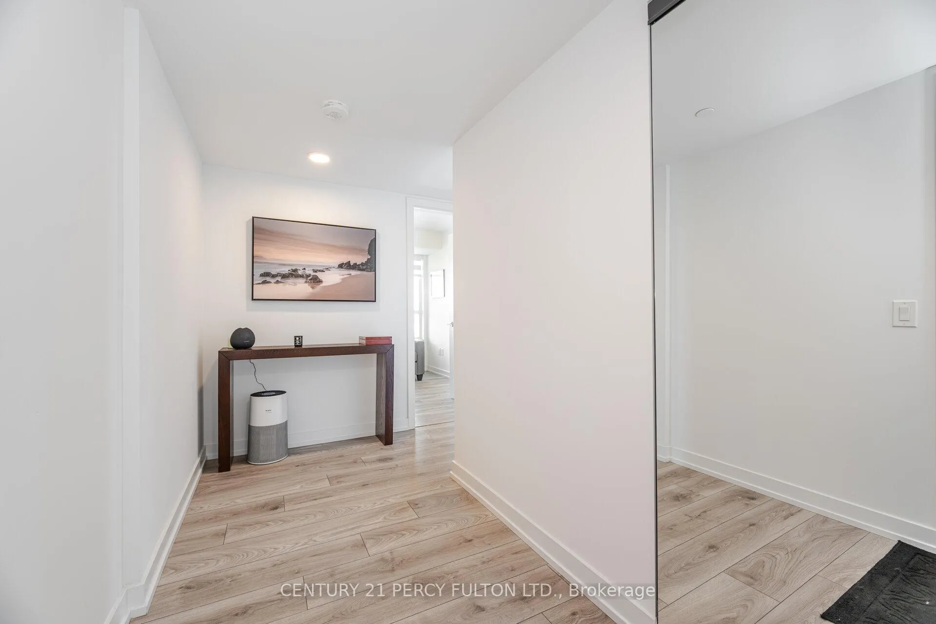 Photo 3 of Unit 902, 1455 Celebration Drive, Pickering, Bay Ridges — HOMEH