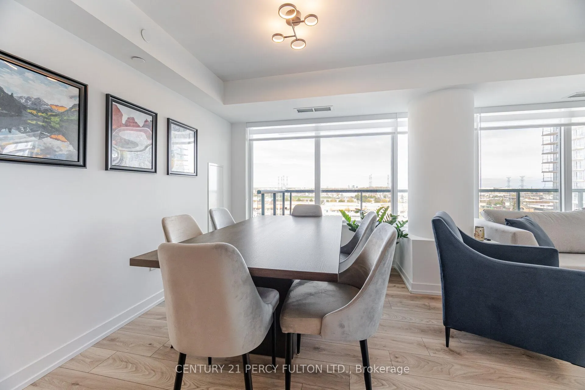 Photo 11 of Unit 902, 1455 Celebration Drive, Pickering, Bay Ridges — HOMEH