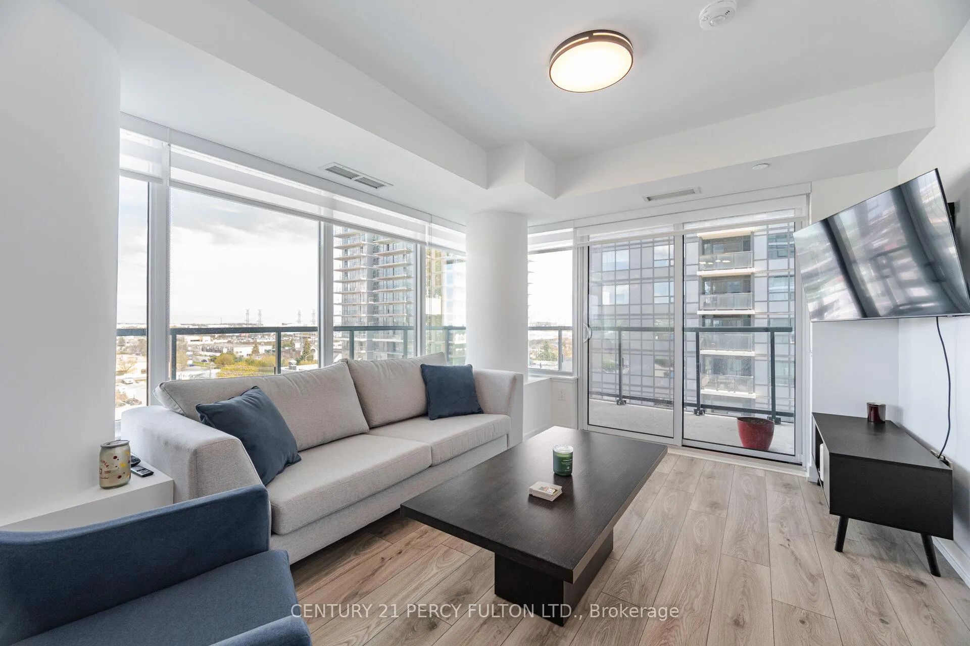 Photo 13 of Unit 902, 1455 Celebration Drive, Pickering, Bay Ridges — HOMEH