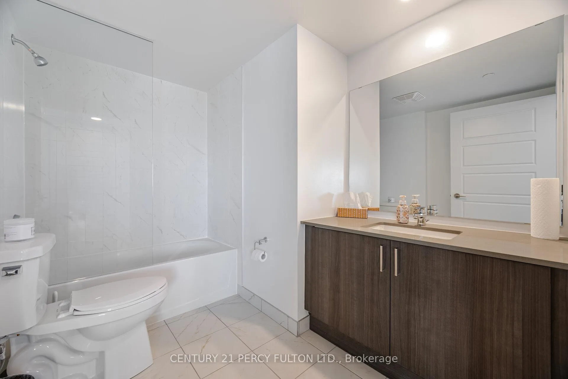 Photo 26 of Unit 902, 1455 Celebration Drive, Pickering, Bay Ridges — HOMEH