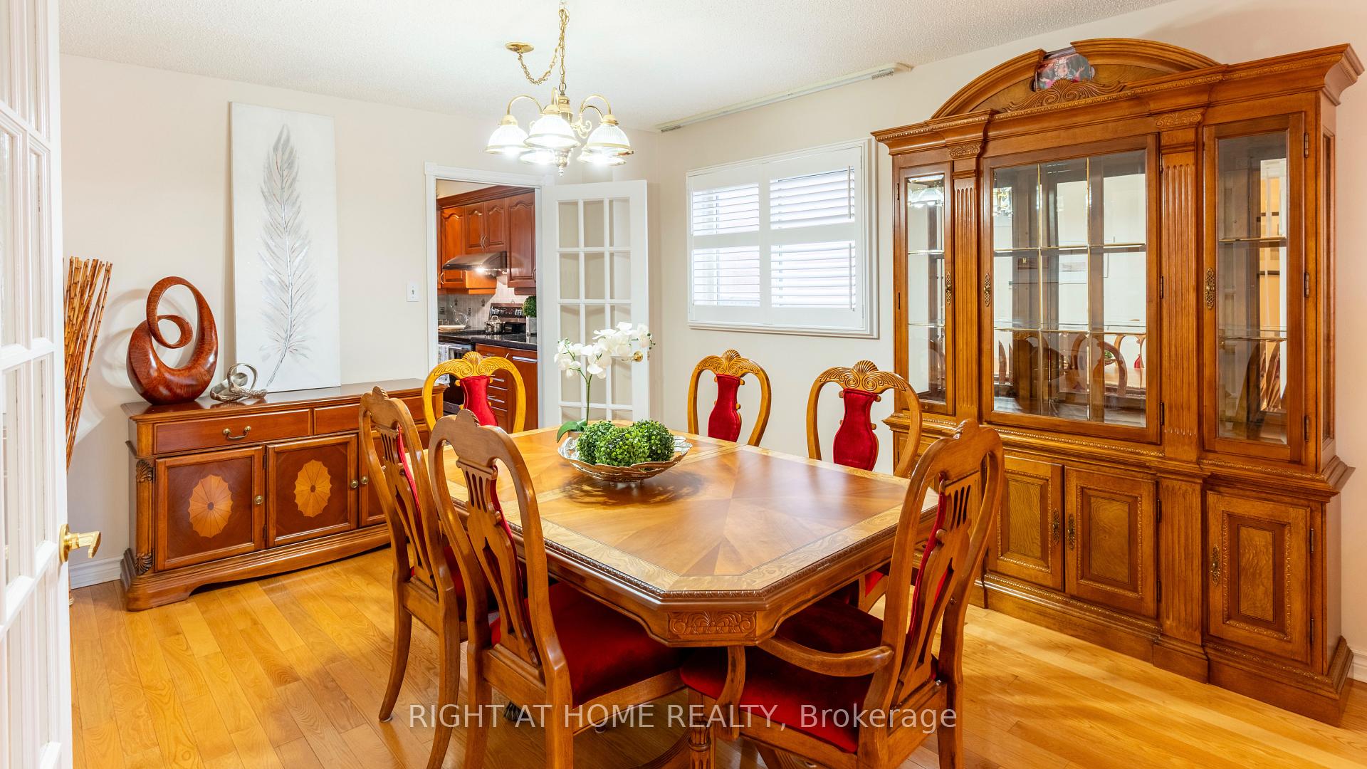 Photo 7 of 12 Griffiths Drive, Ajax, Central West — HOMEH