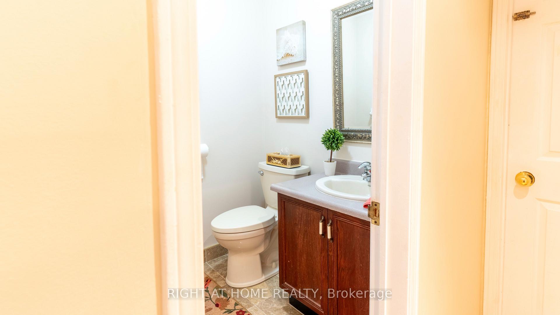 Photo 16 of 12 Griffiths Drive, Ajax, Central West — HOMEH