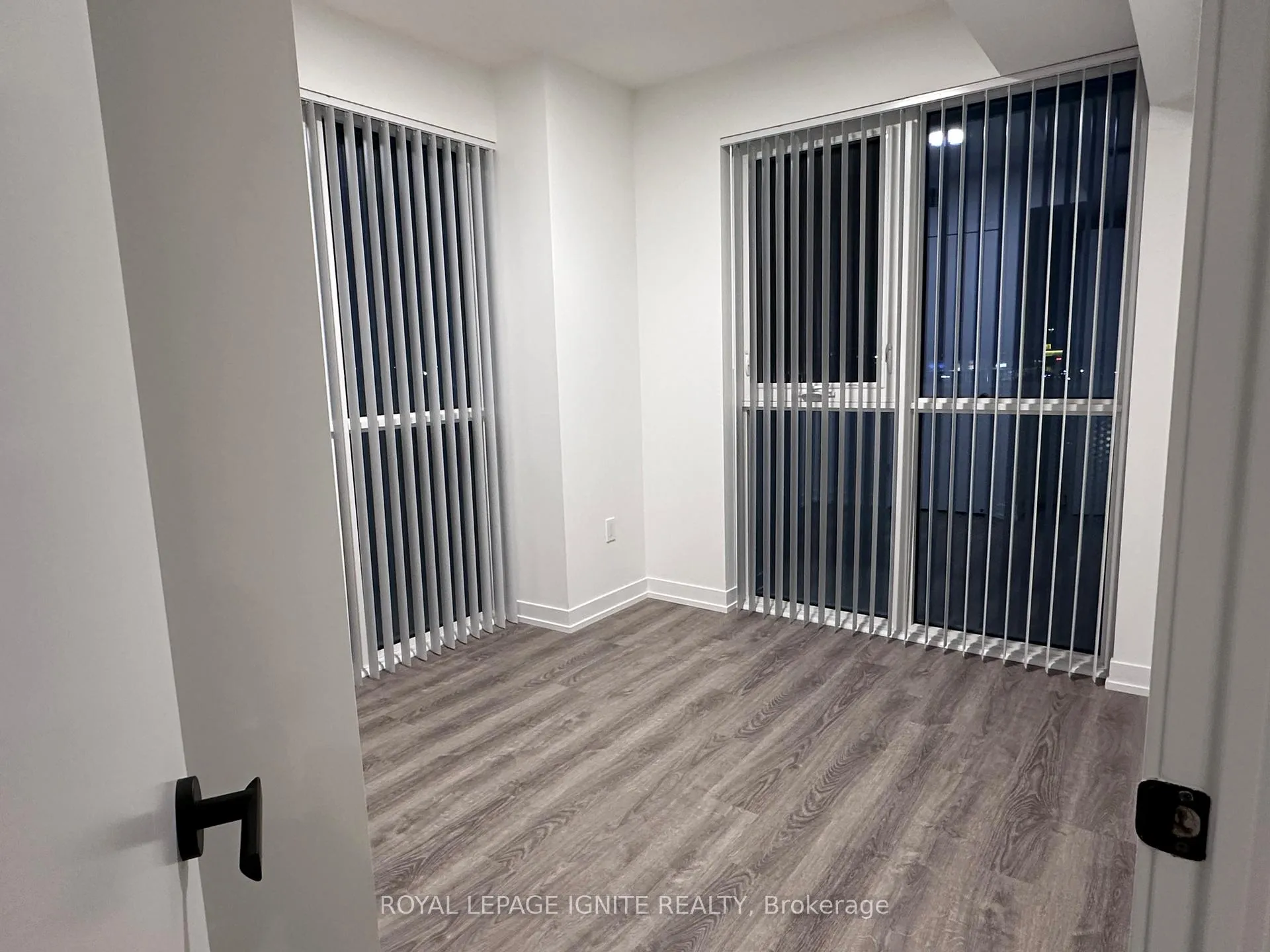 Photo 13 of Unit 503, 195 Commerce Street, Vaughan, Vaughan Corporate Centre — HOMEH