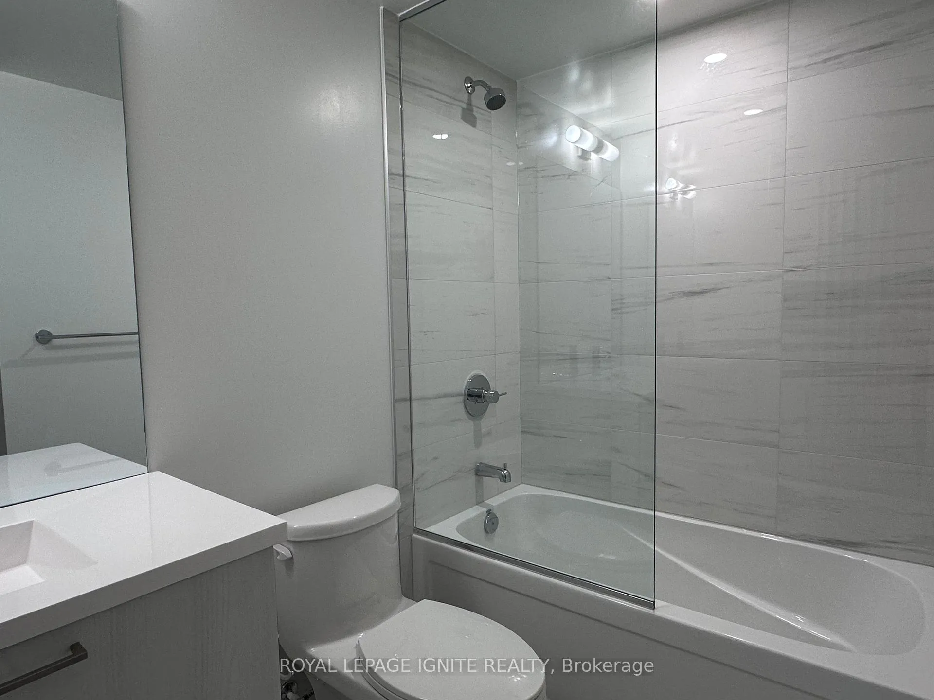 Photo 14 of Unit 503, 195 Commerce Street, Vaughan, Vaughan Corporate Centre — HOMEH