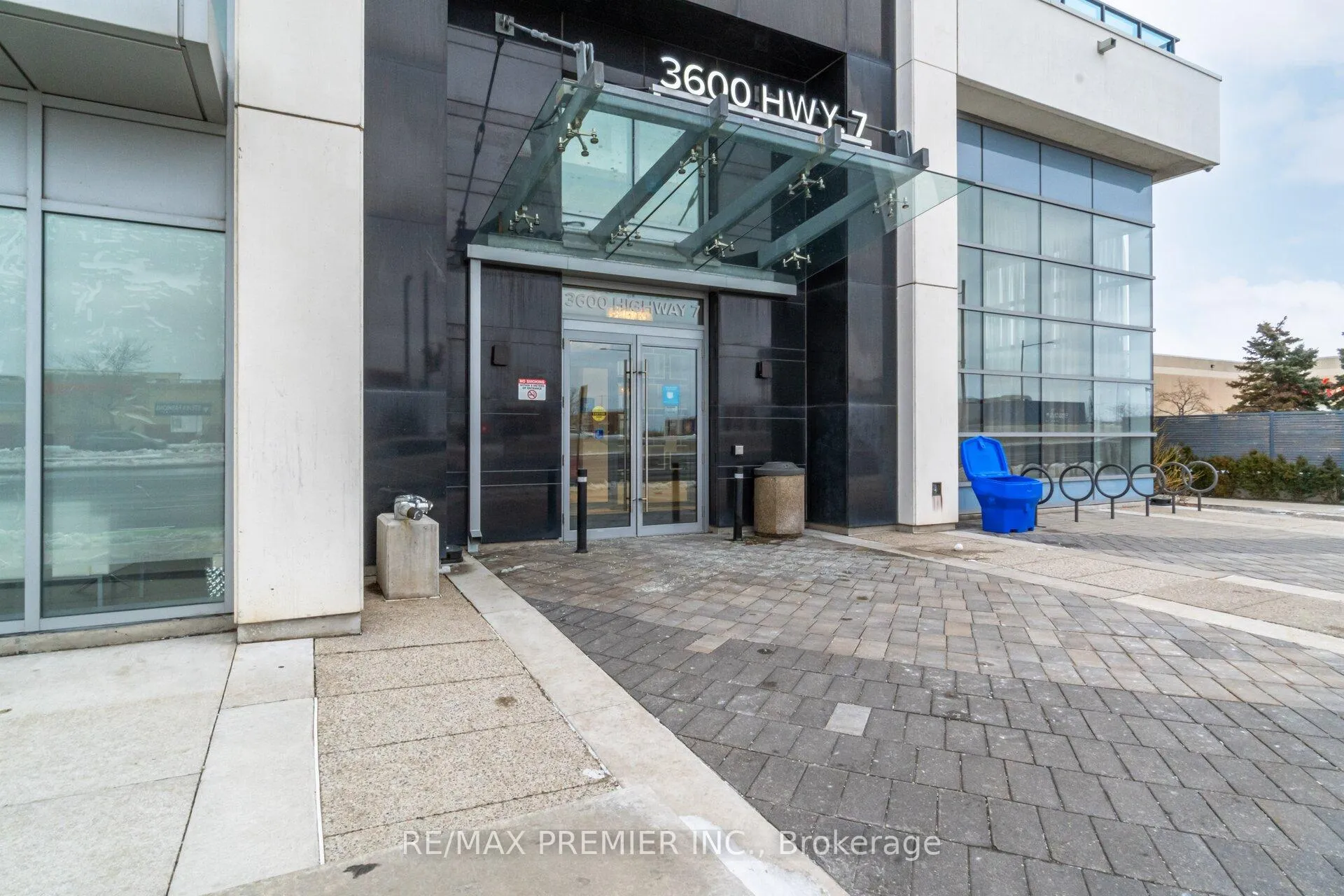 Photo 3 of Unit 3205, 3600 Highway 7, Vaughan, Vaughan Corporate Centre — HOMEH