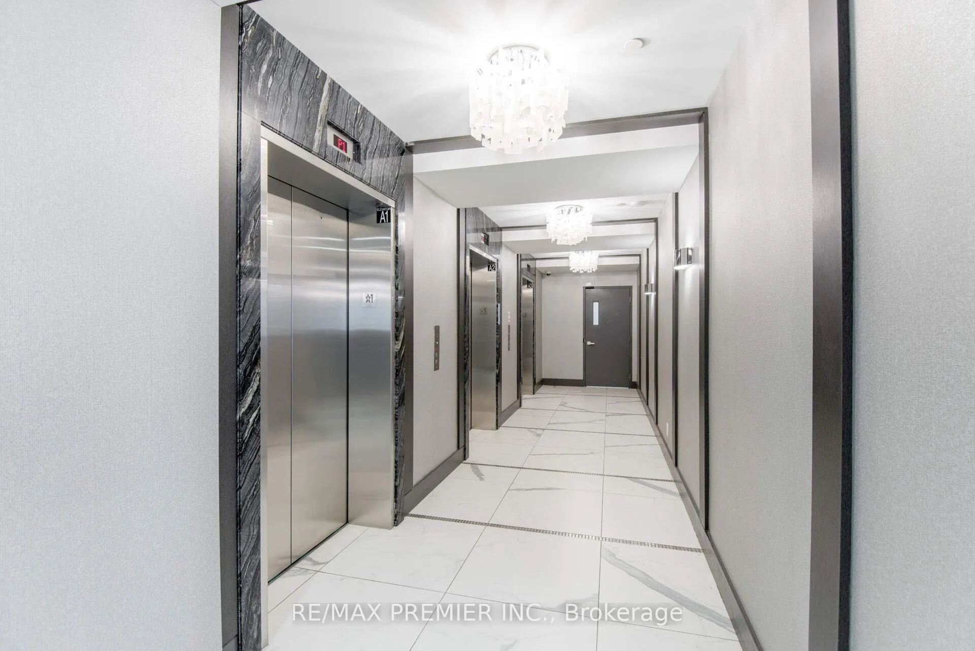 Photo 5 of Unit 3205, 3600 Highway 7, Vaughan, Vaughan Corporate Centre — HOMEH
