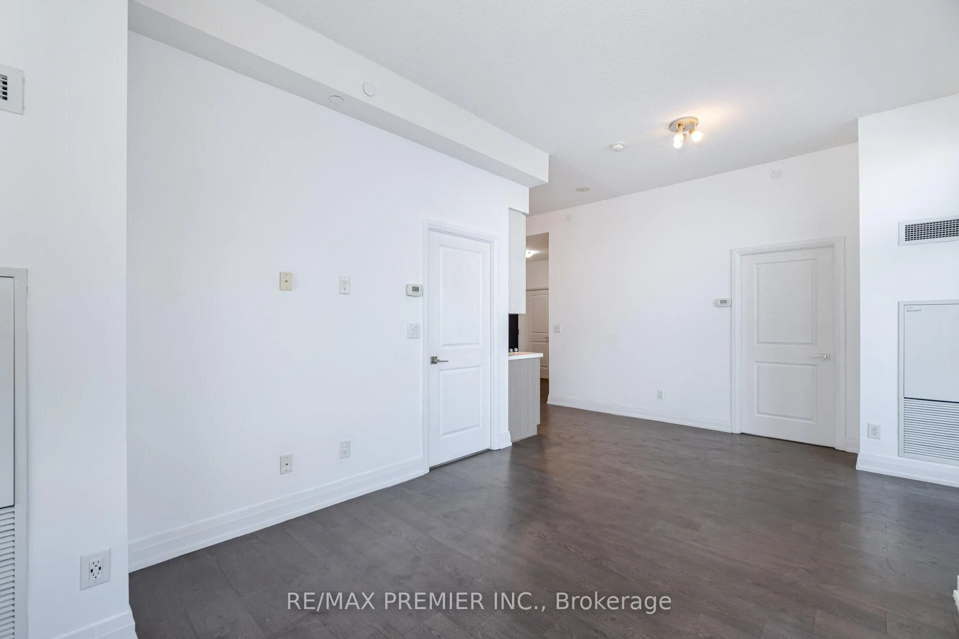 Photo 17 of Unit 3205, 3600 Highway 7, Vaughan, Vaughan Corporate Centre — HOMEH