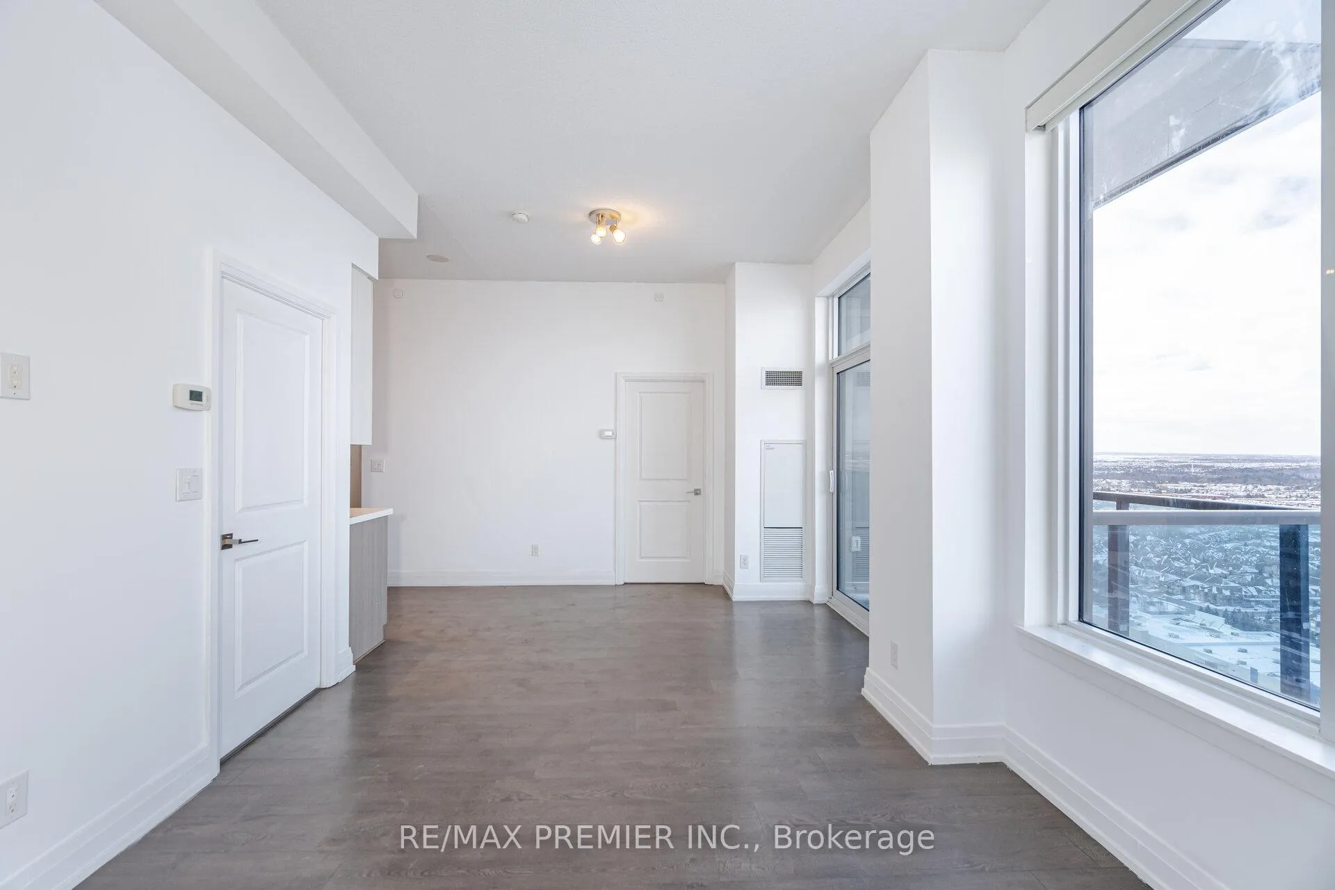 Photo 18 of Unit 3205, 3600 Highway 7, Vaughan, Vaughan Corporate Centre — HOMEH