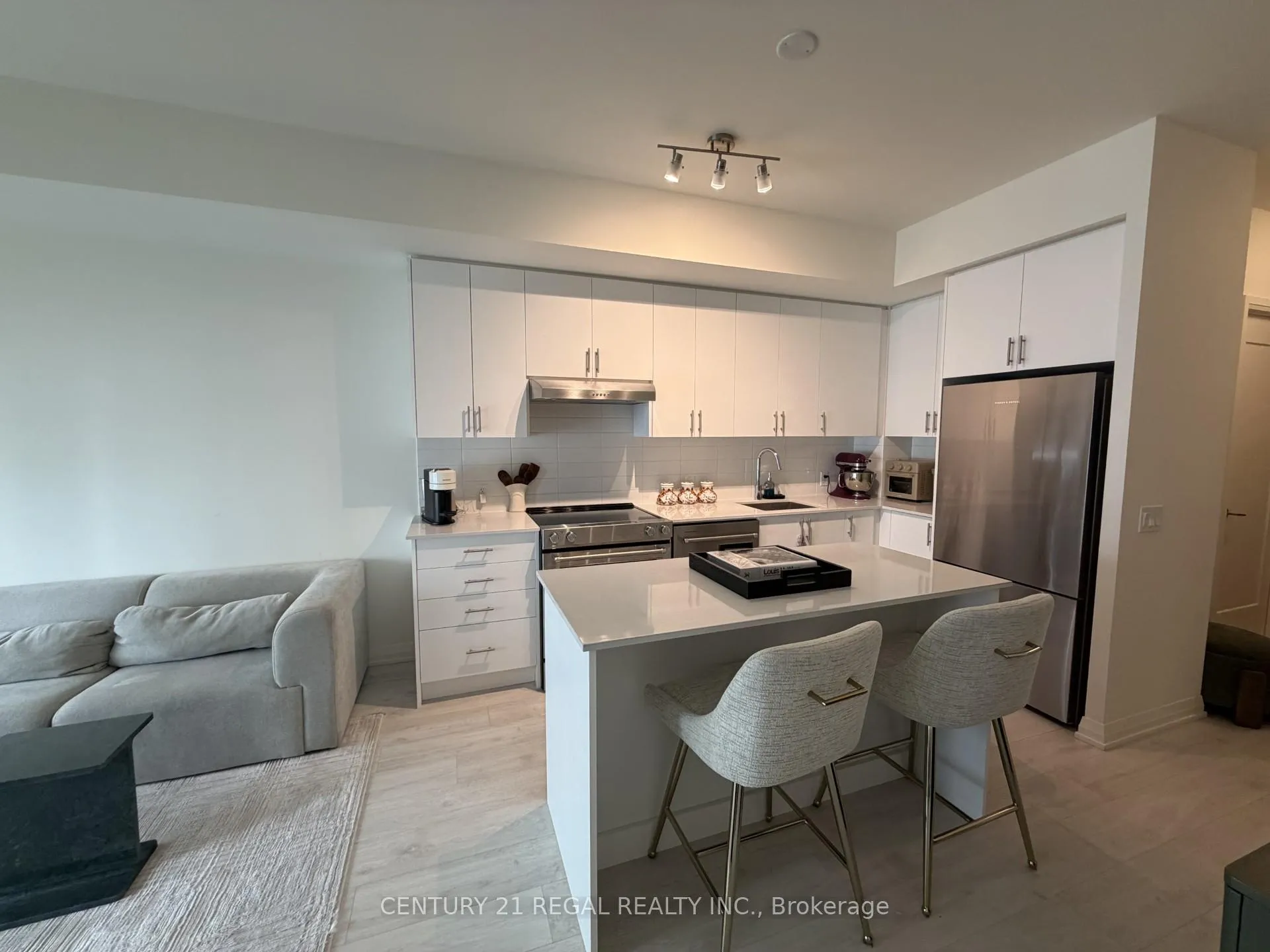 Photo 13 of Unit 1519, 8960 Jane Street, Vaughan, Vellore Village — HOMEH