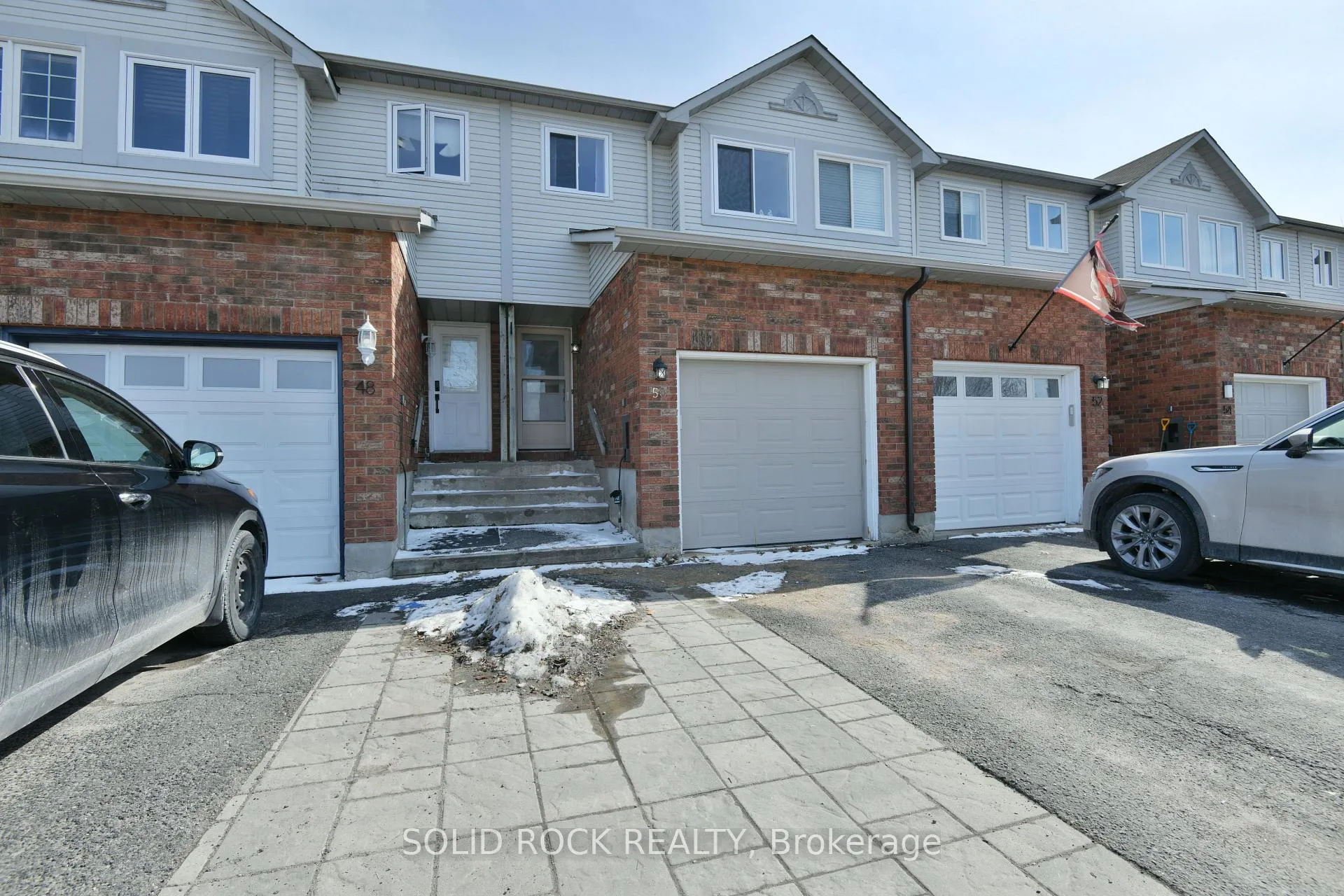 Photo 4 of 50 Spruce Crescent, Arnprior — HOMEH