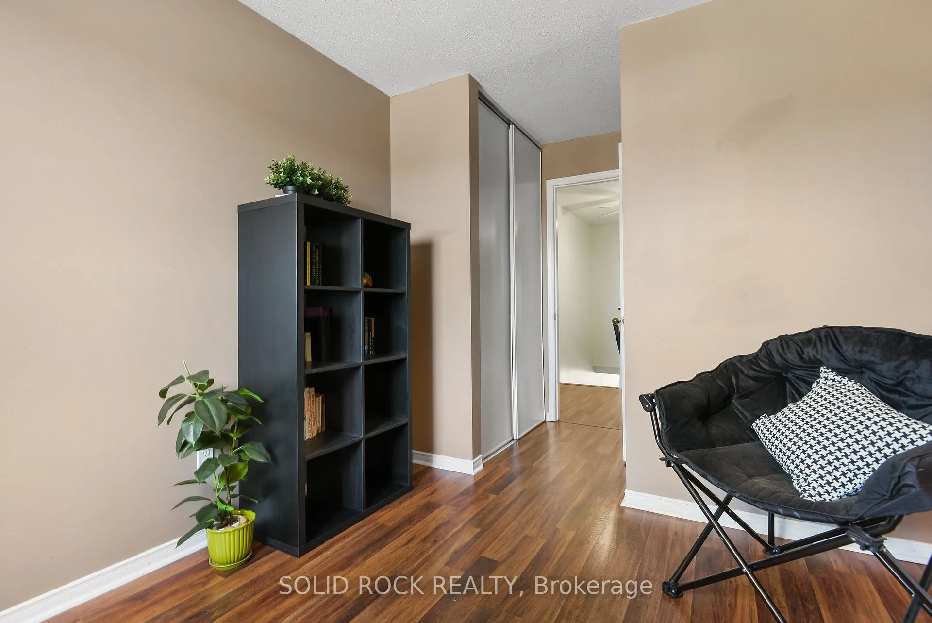 Photo 23 of 50 Spruce Crescent, Arnprior — HOMEH