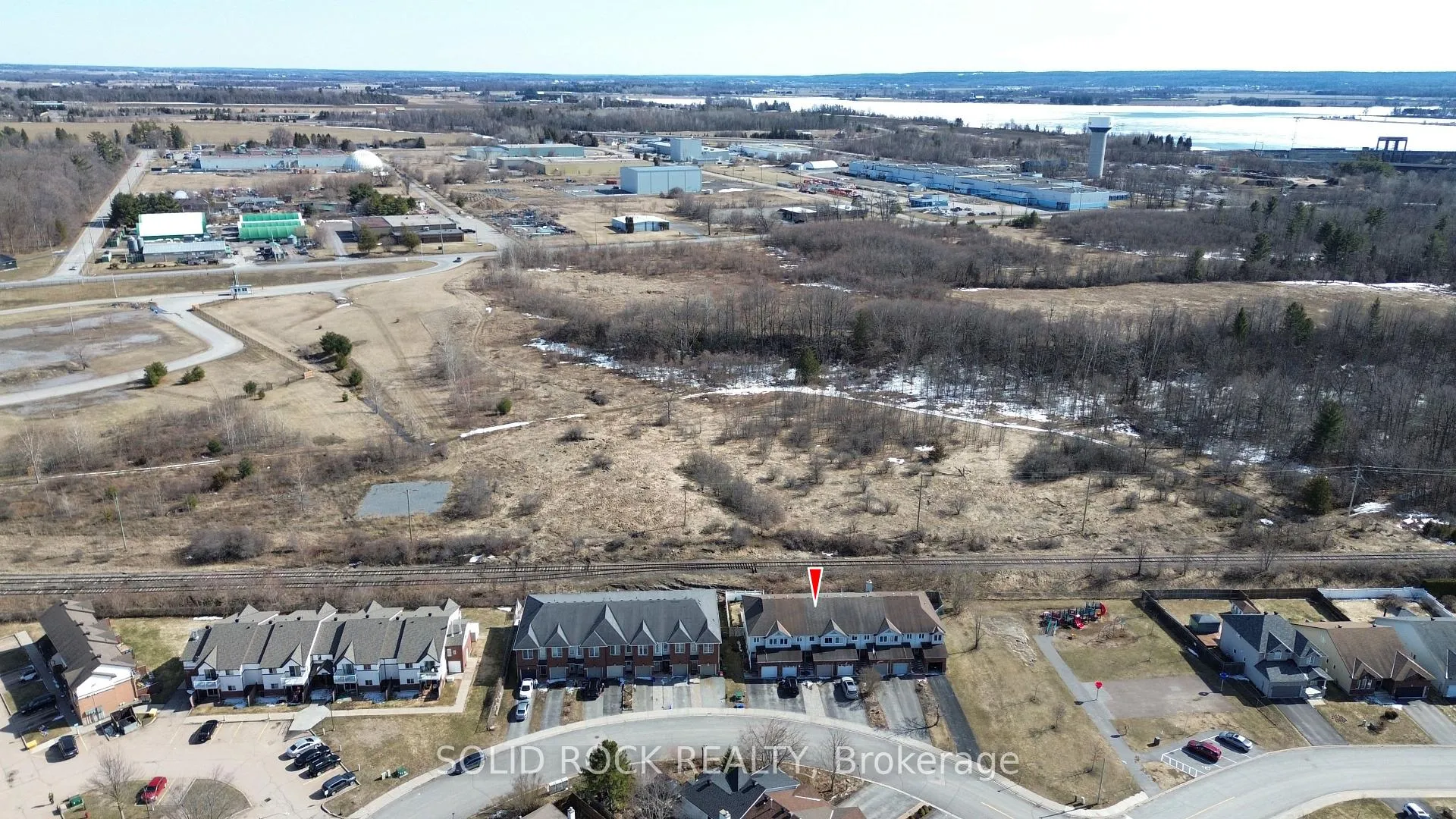 Photo 32 of 50 Spruce Crescent, Arnprior — HOMEH
