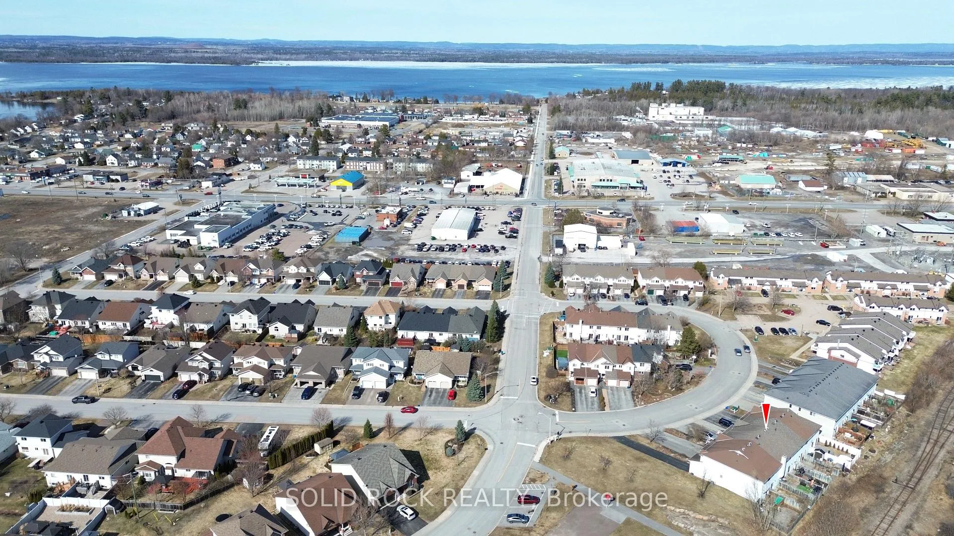 Photo 34 of 50 Spruce Crescent, Arnprior — HOMEH