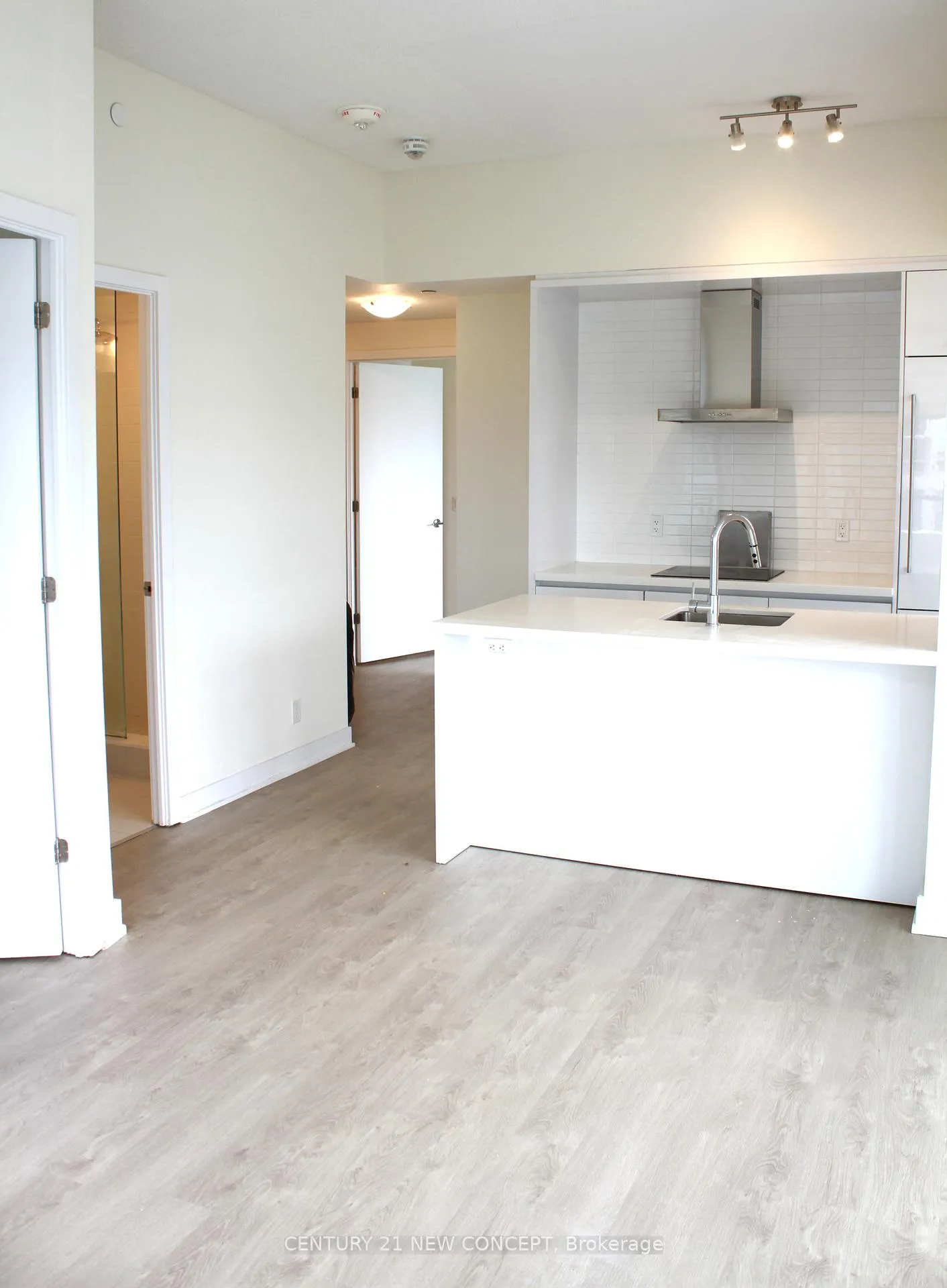Photo 9 of Unit 2903, 2221 Yonge Street, Toronto, Mount Pleasant West — HOMEH