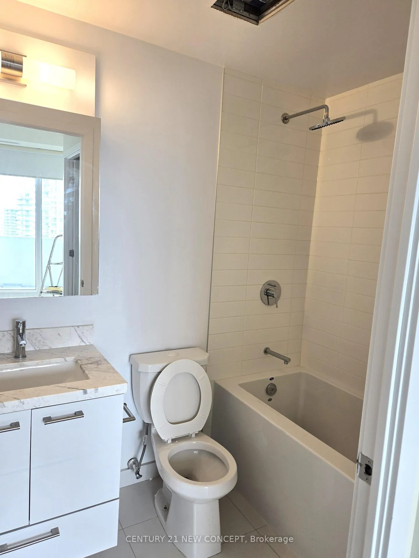 Photo 11 of Unit 2903, 2221 Yonge Street, Toronto, Mount Pleasant West — HOMEH