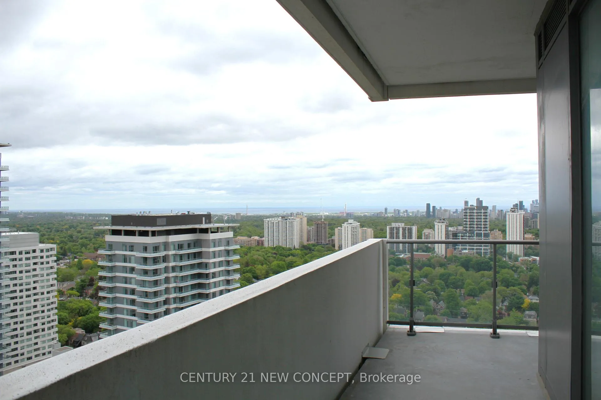 Photo 13 of Unit 2903, 2221 Yonge Street, Toronto, Mount Pleasant West — HOMEH