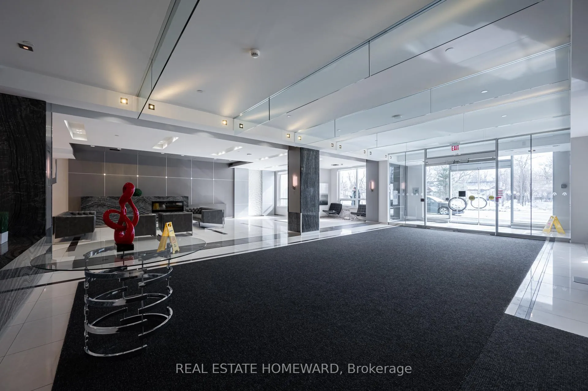 Photo 26 of Unit 402, 7165 Yonge Street, Markham, Thornhill — HOMEH