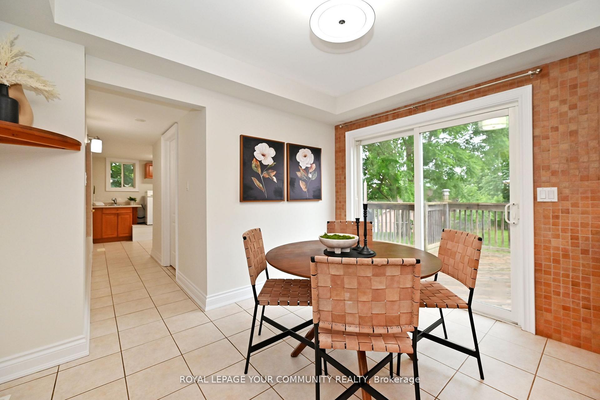 Photo 16 of 50 The Queensway, Georgina, Keswick North — HOMEH