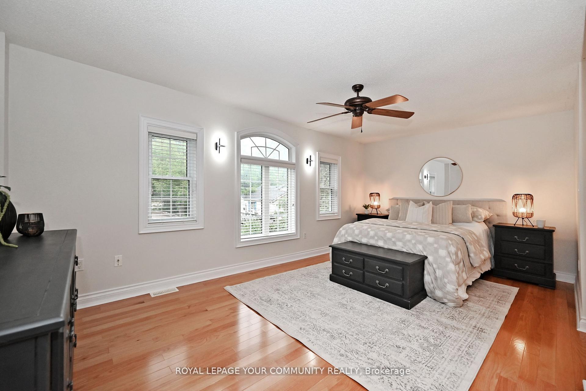 Photo 25 of 50 The Queensway, Georgina, Keswick North — HOMEH