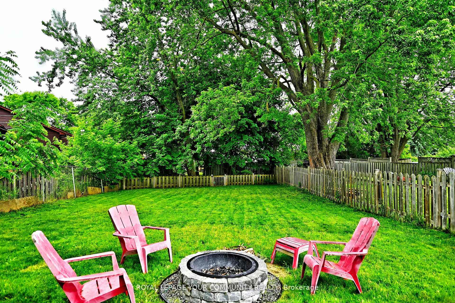 Photo 41 of 50 The Queensway, Georgina, Keswick North — HOMEH